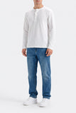 TEXTURED HENLEY TEE