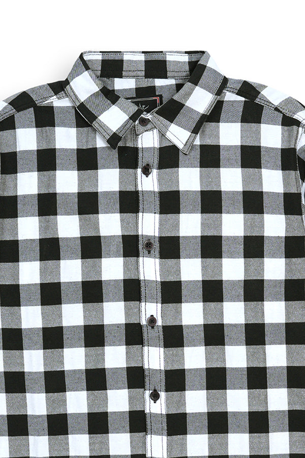 CHECKRED SHIRT