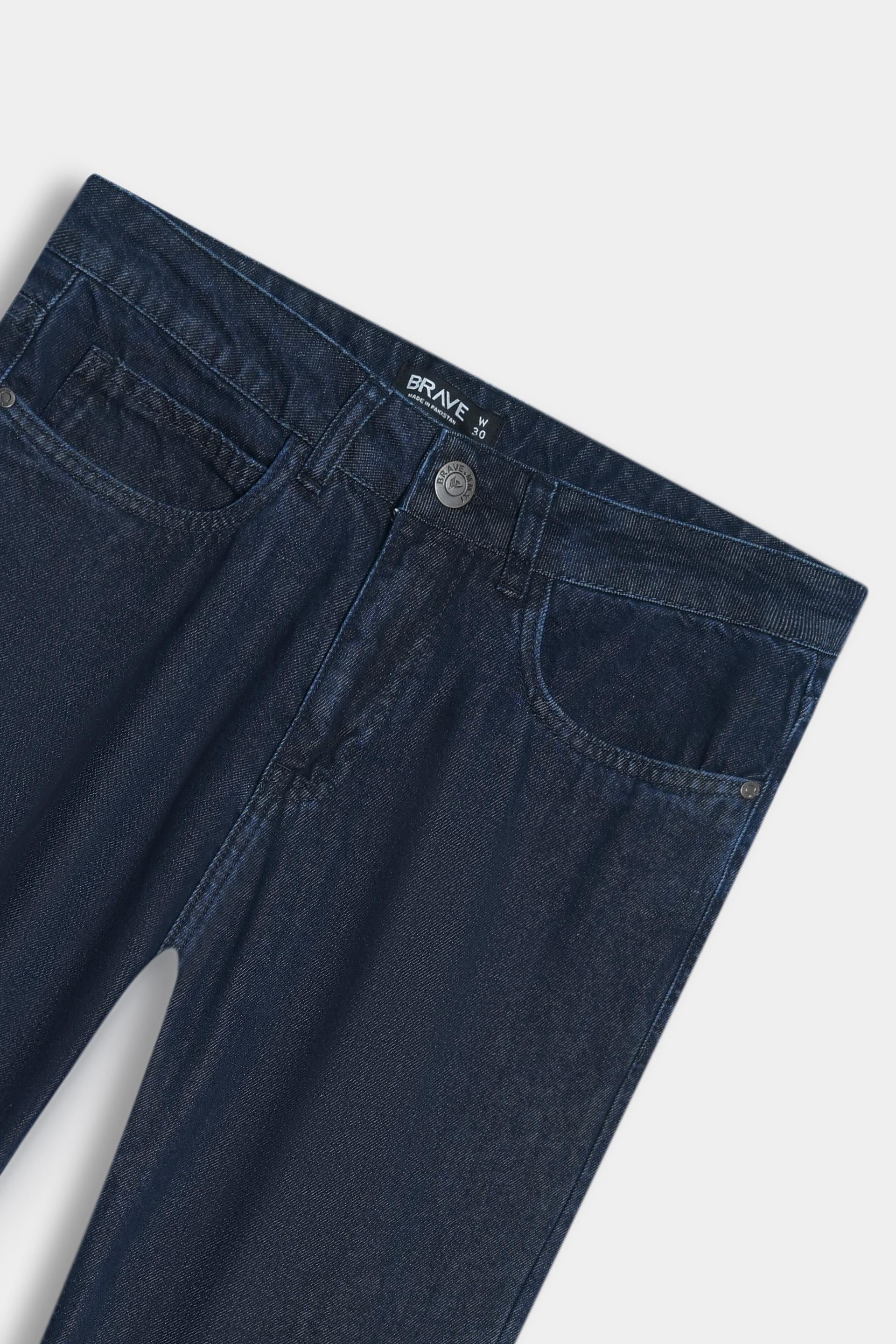 STRAIGHT FIT DENIM