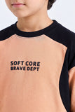 TEXTURED T-SHIRT