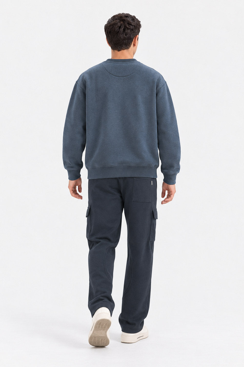 BASIC SWEARTSHIRT