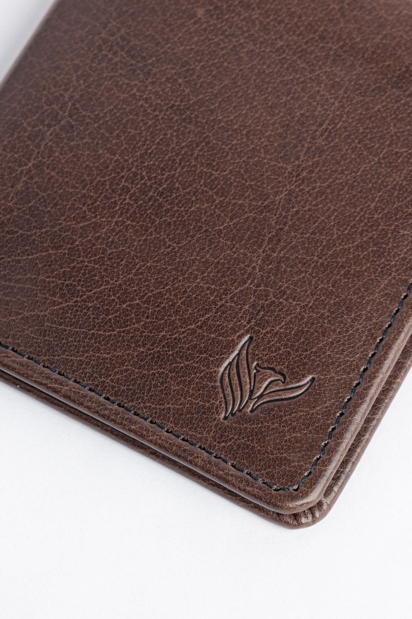 Men's Croc-Embossed Leather Wallet