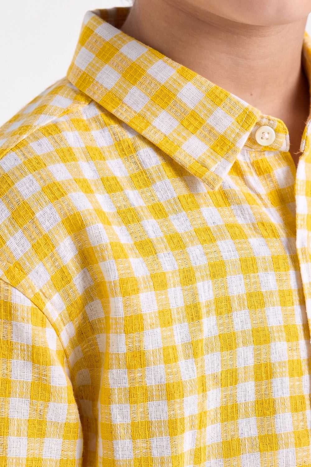 BUTTON DOWN CHECK  SHIRT