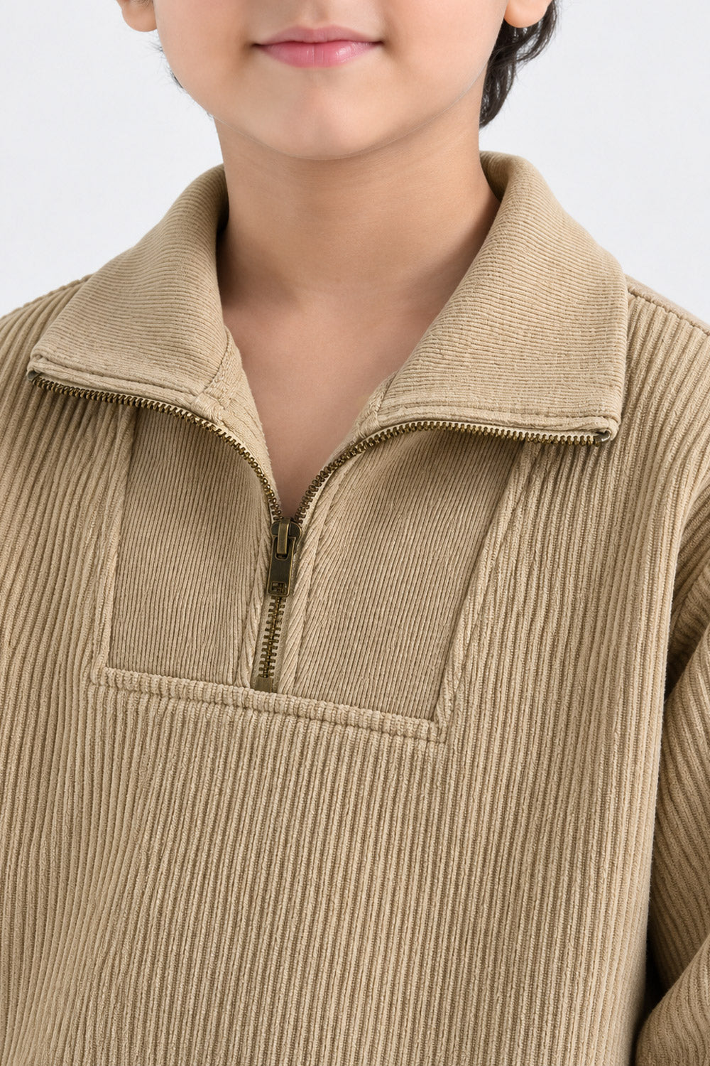 MOCK NECK HALF ZIP-UP & TROUSER
