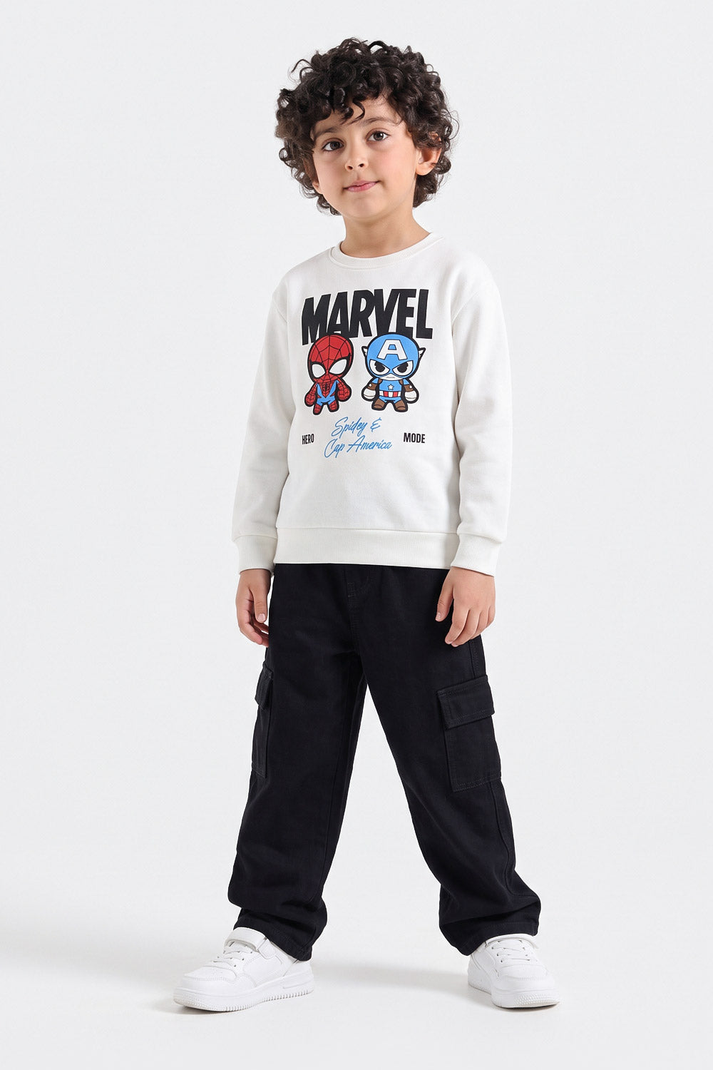 MARVEL GRAPHIC SWEATSHIRT