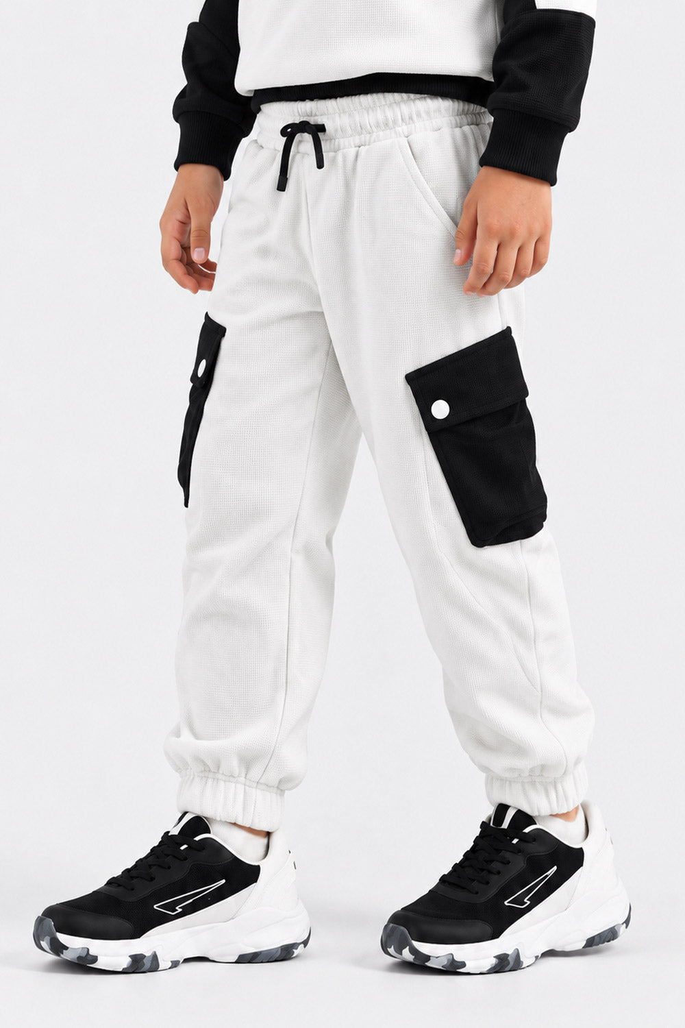 COLOR BLOCK TROUSER