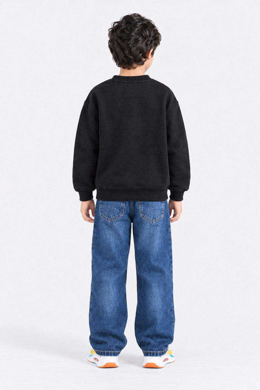 GRAPHIC SWEATSHIRT