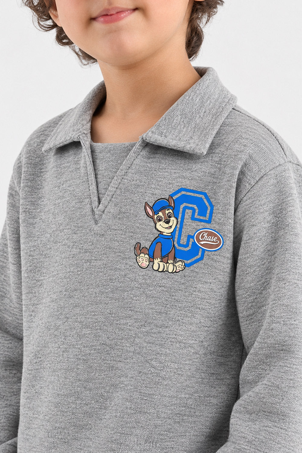 COLLAR SWEATSHIRT