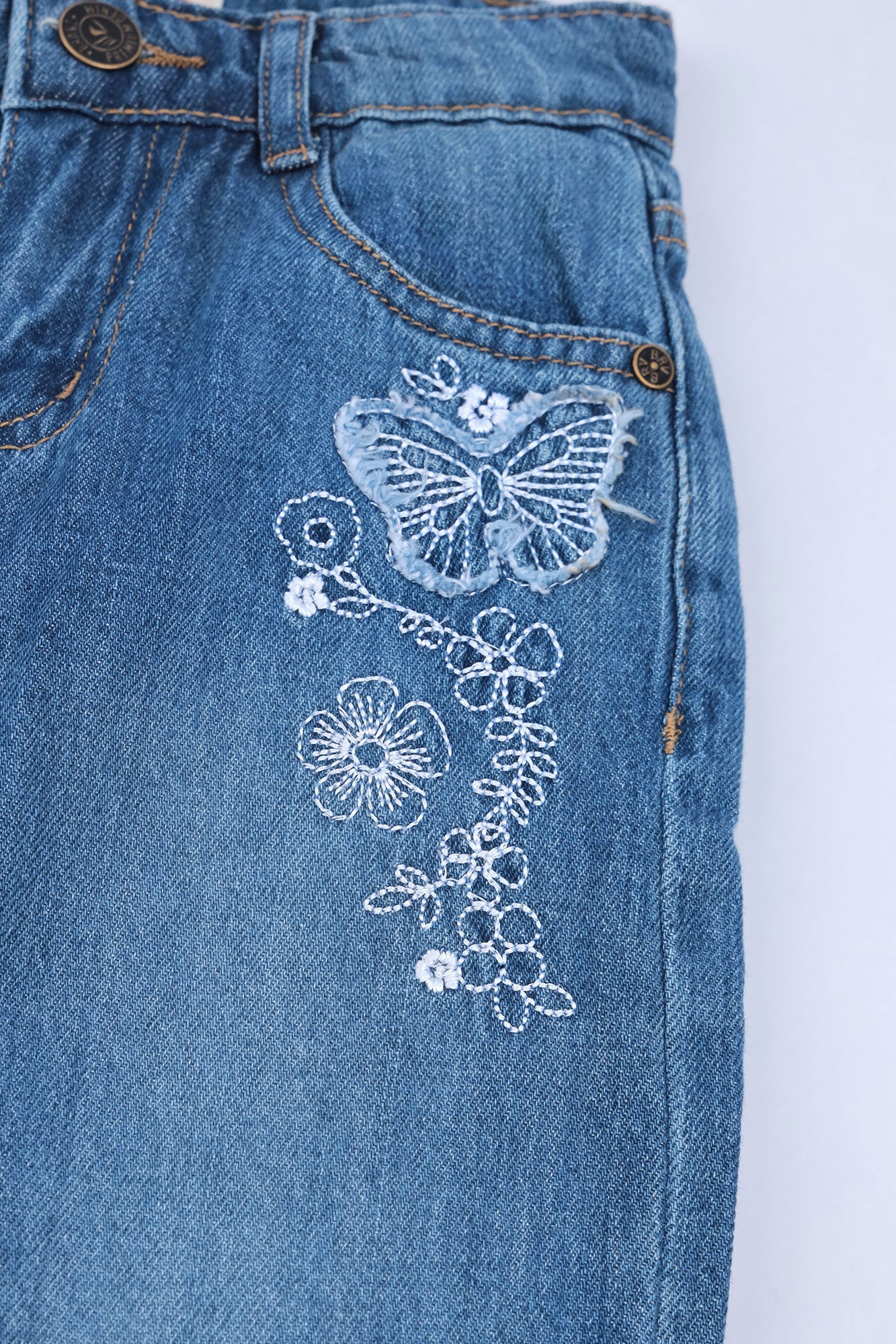 Girls' Wide-Leg Frayed-Pocket Denim
