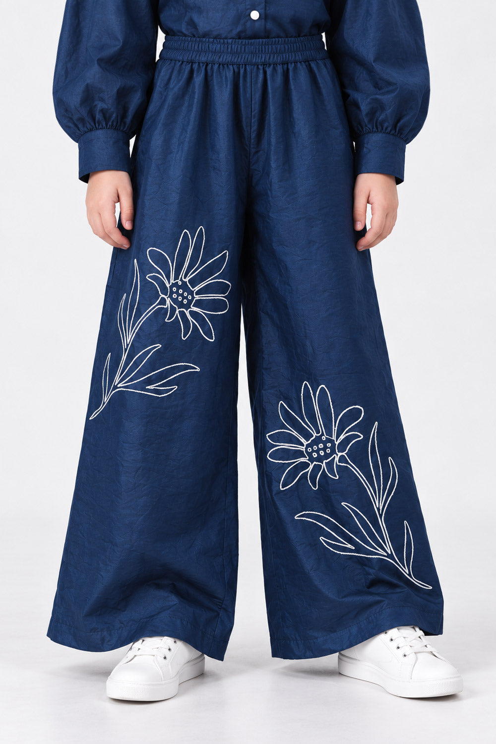 EMBROIDERED TROUSER