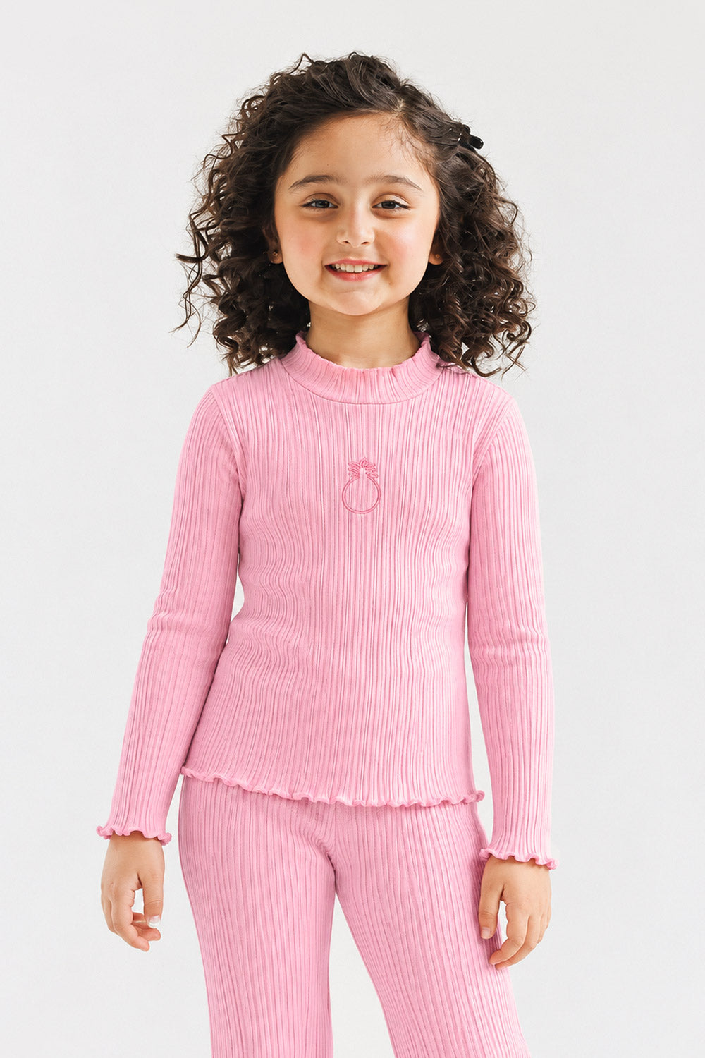EMBROIDERED RIBBED TOP