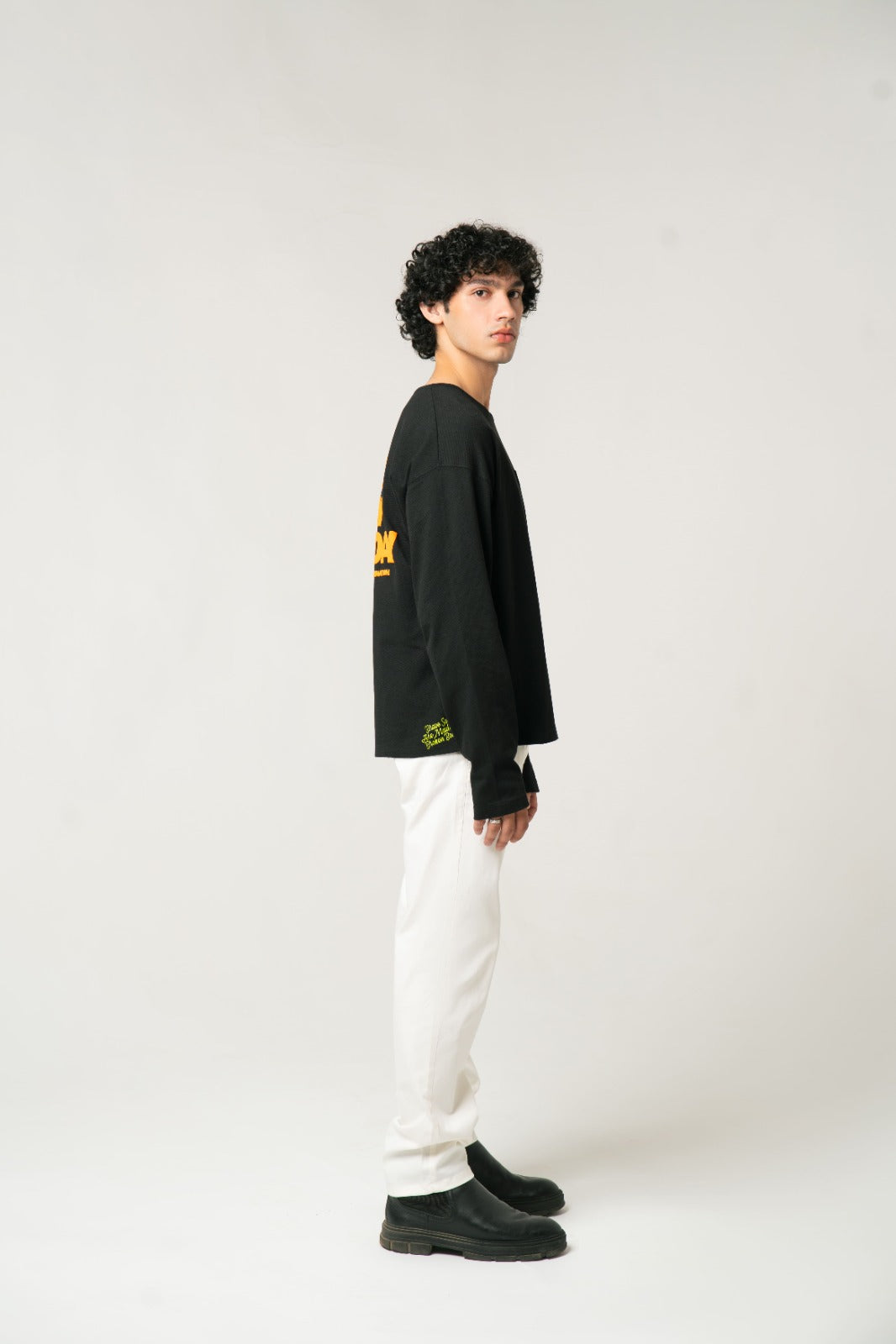 Black Motivational Graphic Long Sleeve Tee