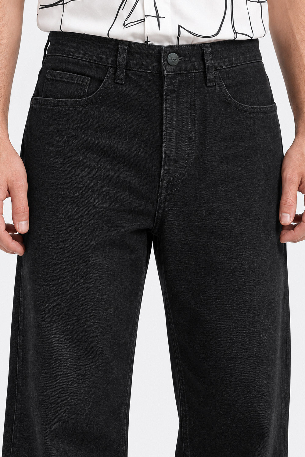 WIDE LEG FIT  DENIM
