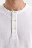 TEXTURED HENLEY TEE