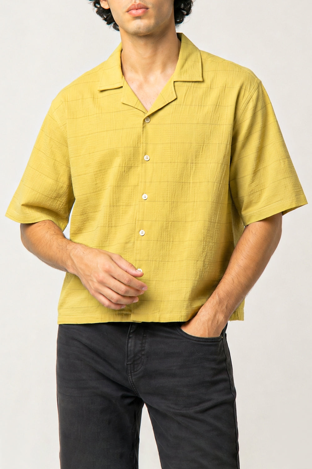 MEN CROPPED FIT SHIRT