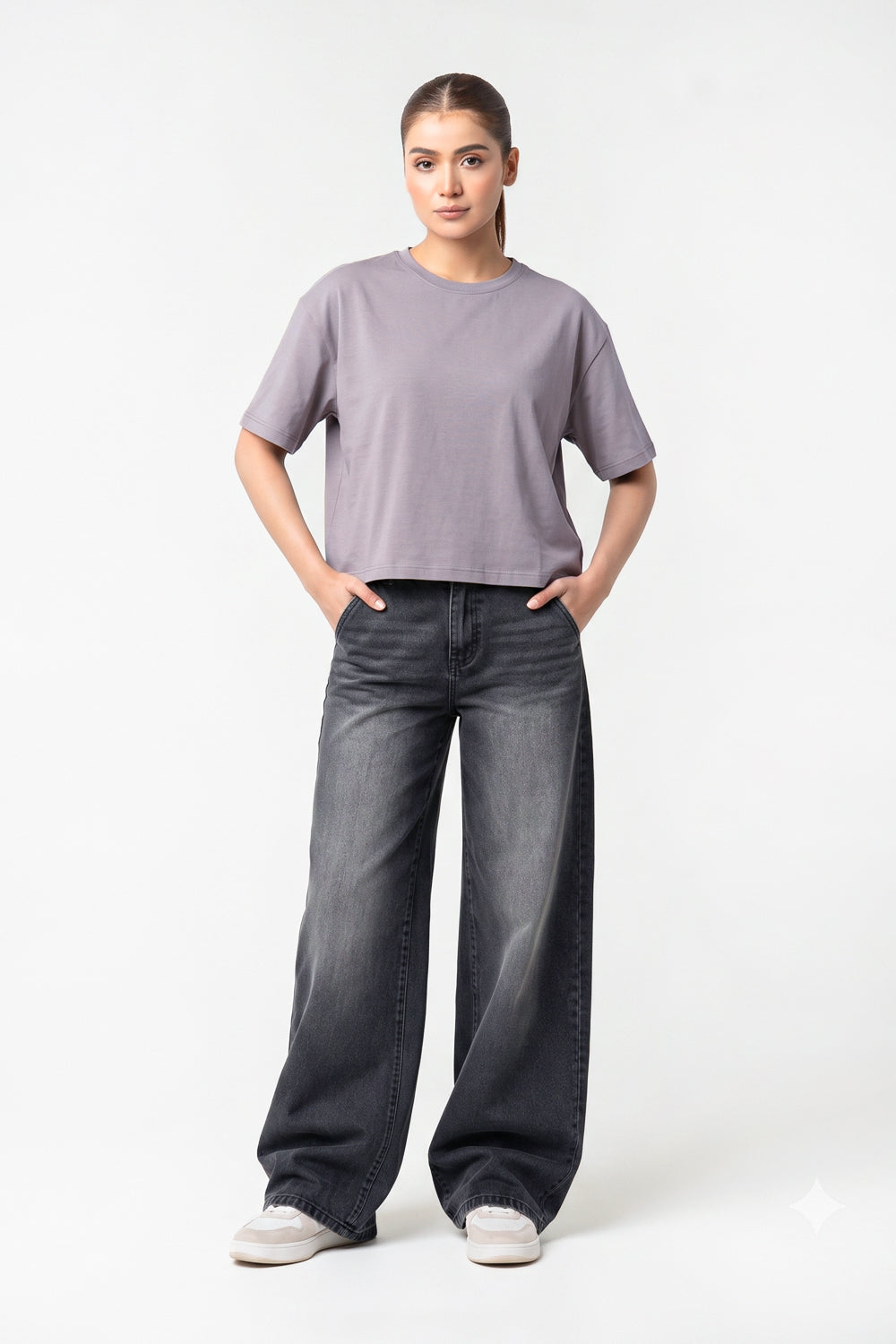 Women's Oversized Boxy Crop Tee