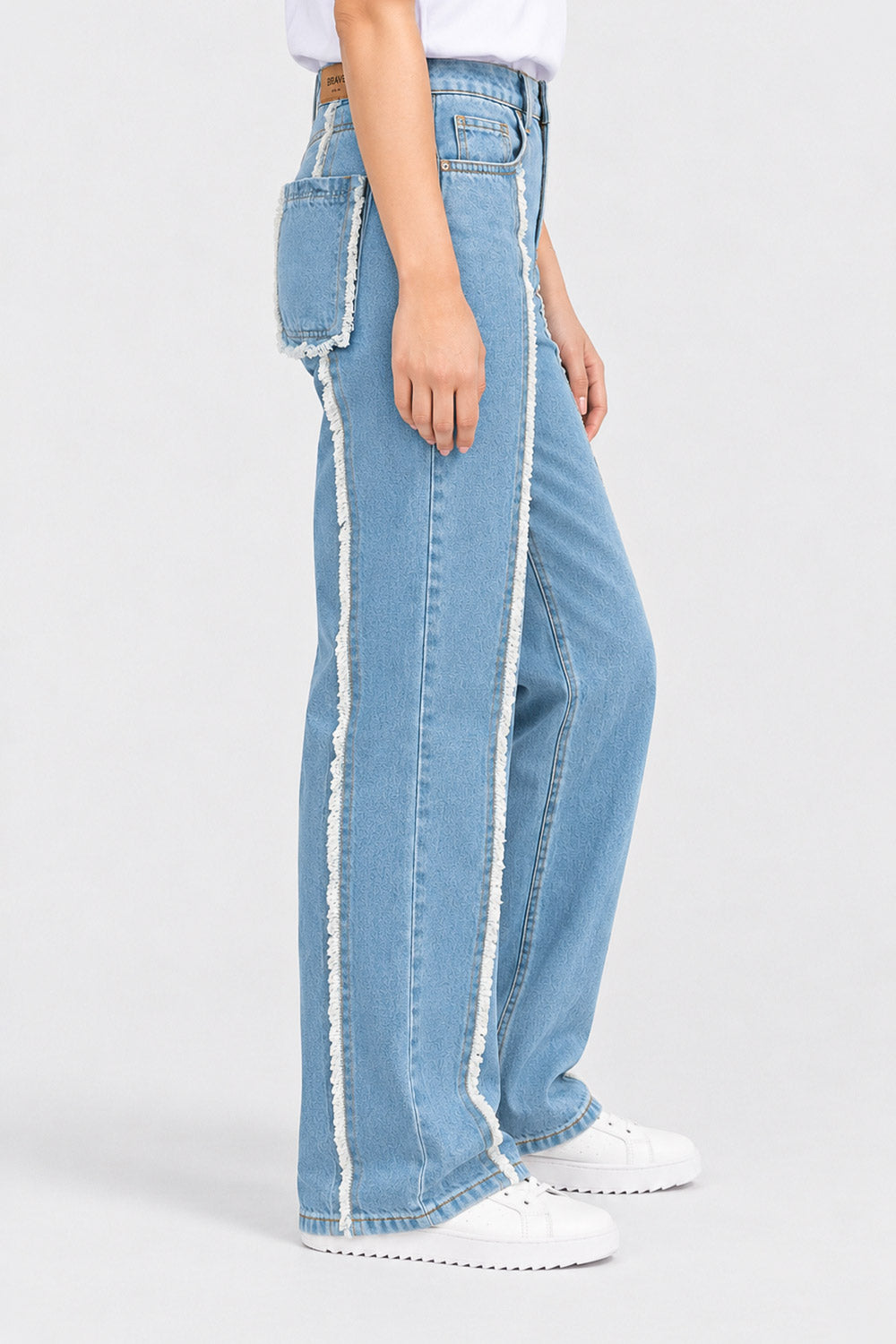FRAYED EDEGS DENIM