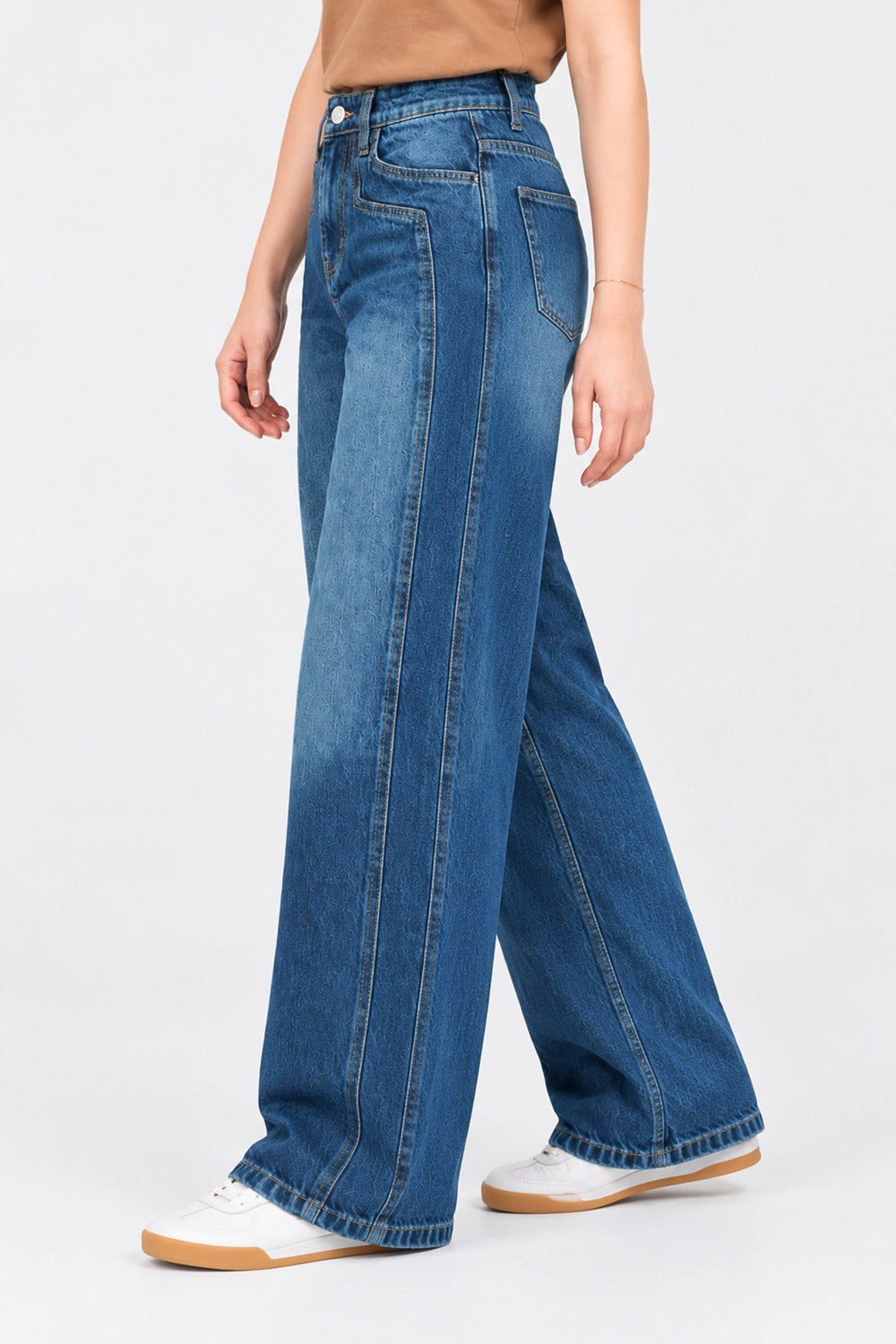 WIDE LEG FIT DENIM
