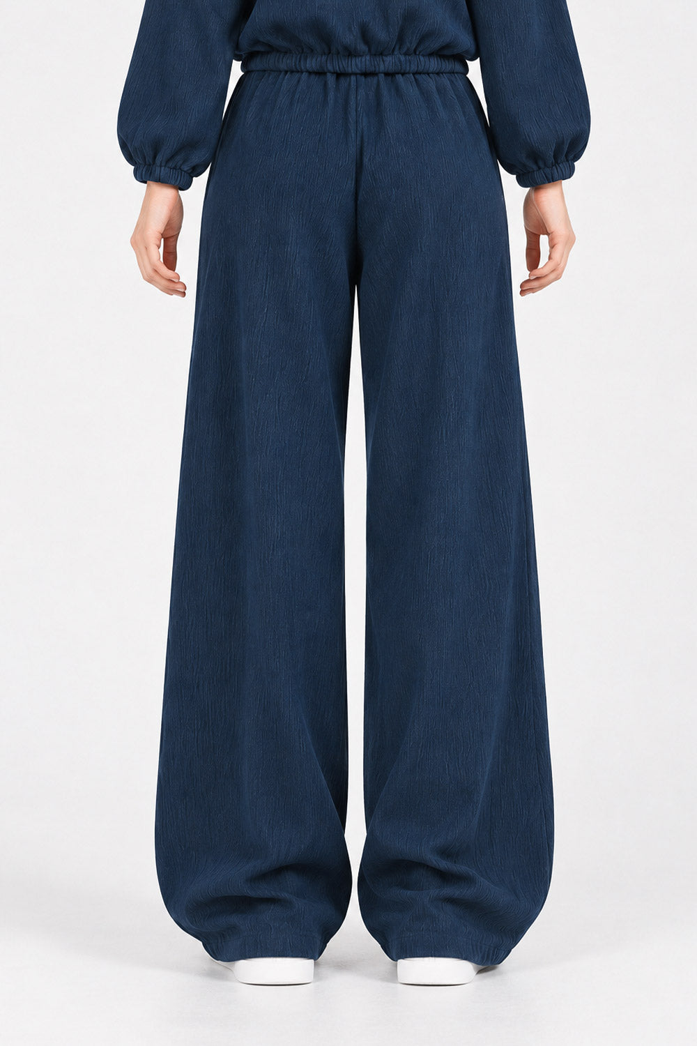 TEXTURED TROUSER