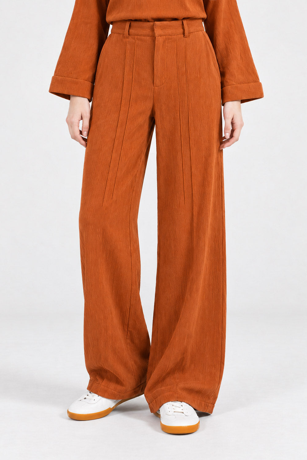 TEXTURED PANT