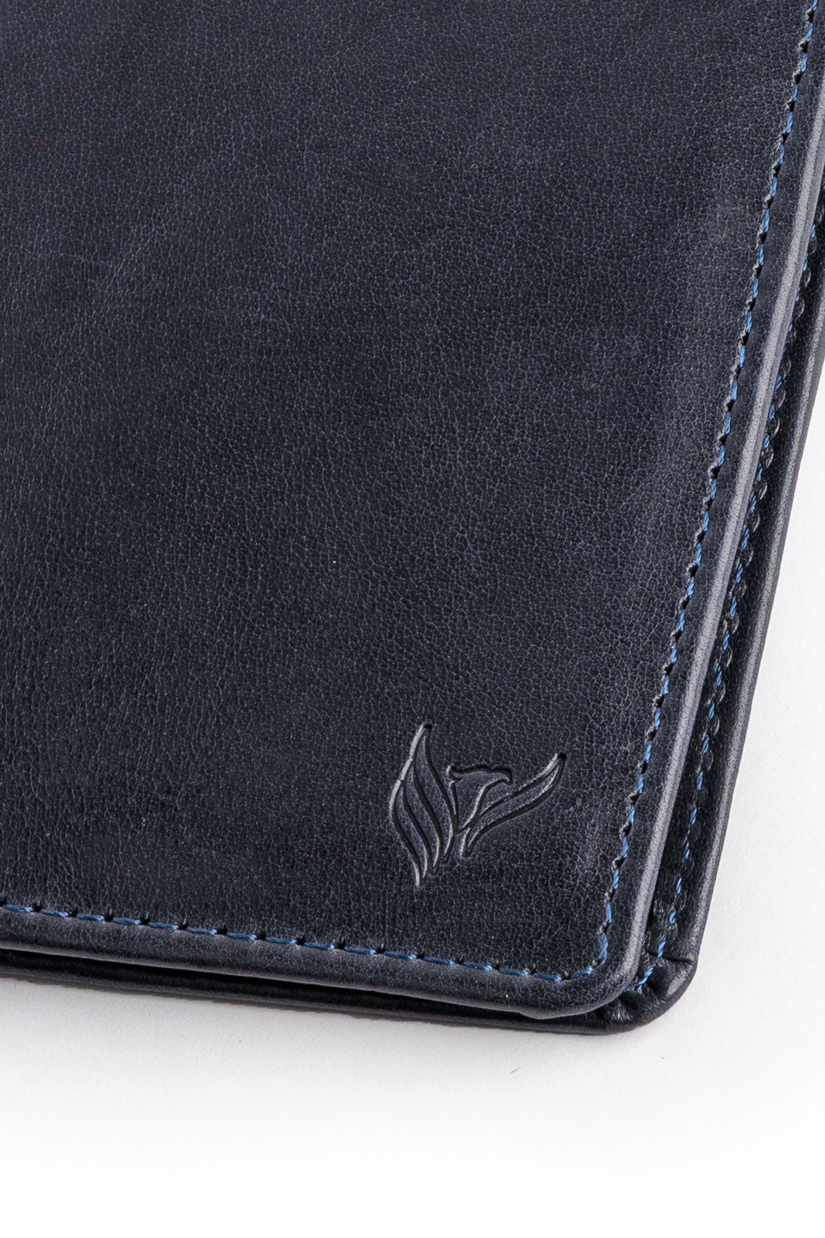 Men's Classic Leather Bifold Wallet