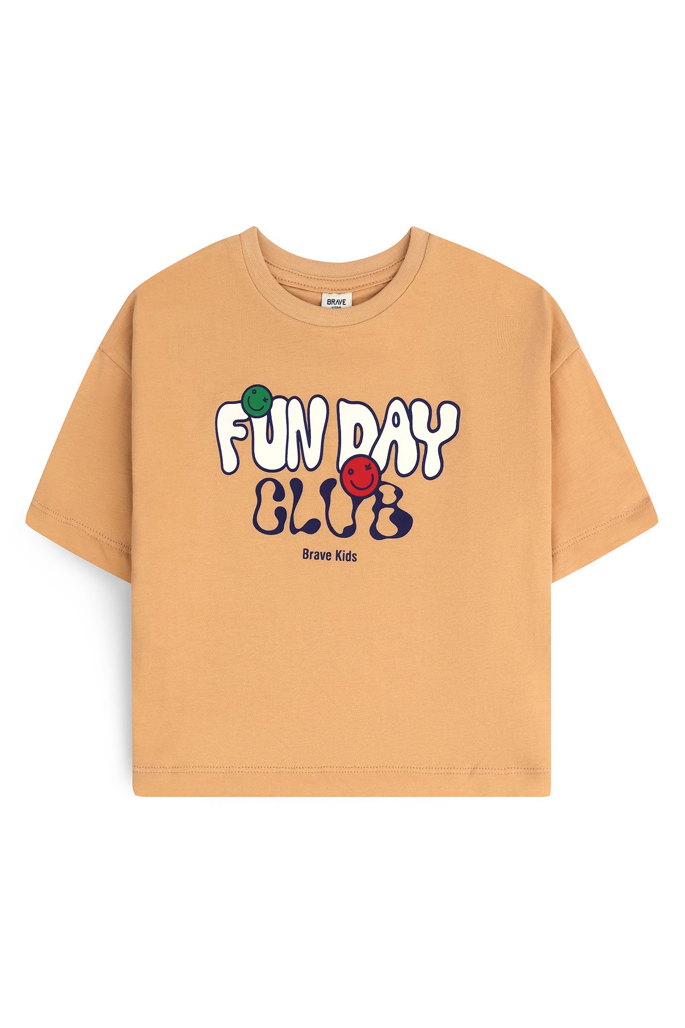 FUN DAY CLUB GRAPHIC TEE