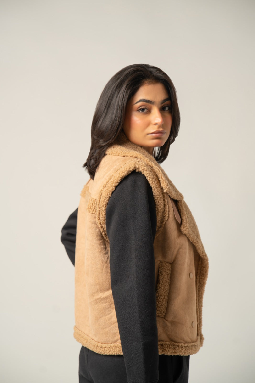 Camel Cropped High-Collar Puffer Jacket
