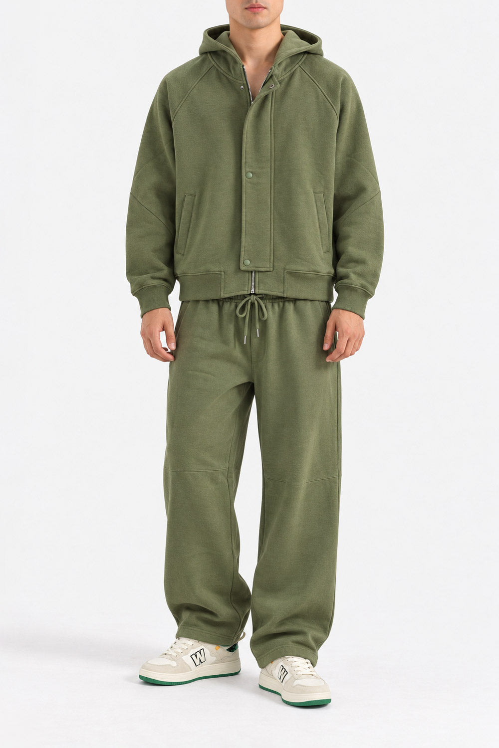 BOXY FIT HOODIE